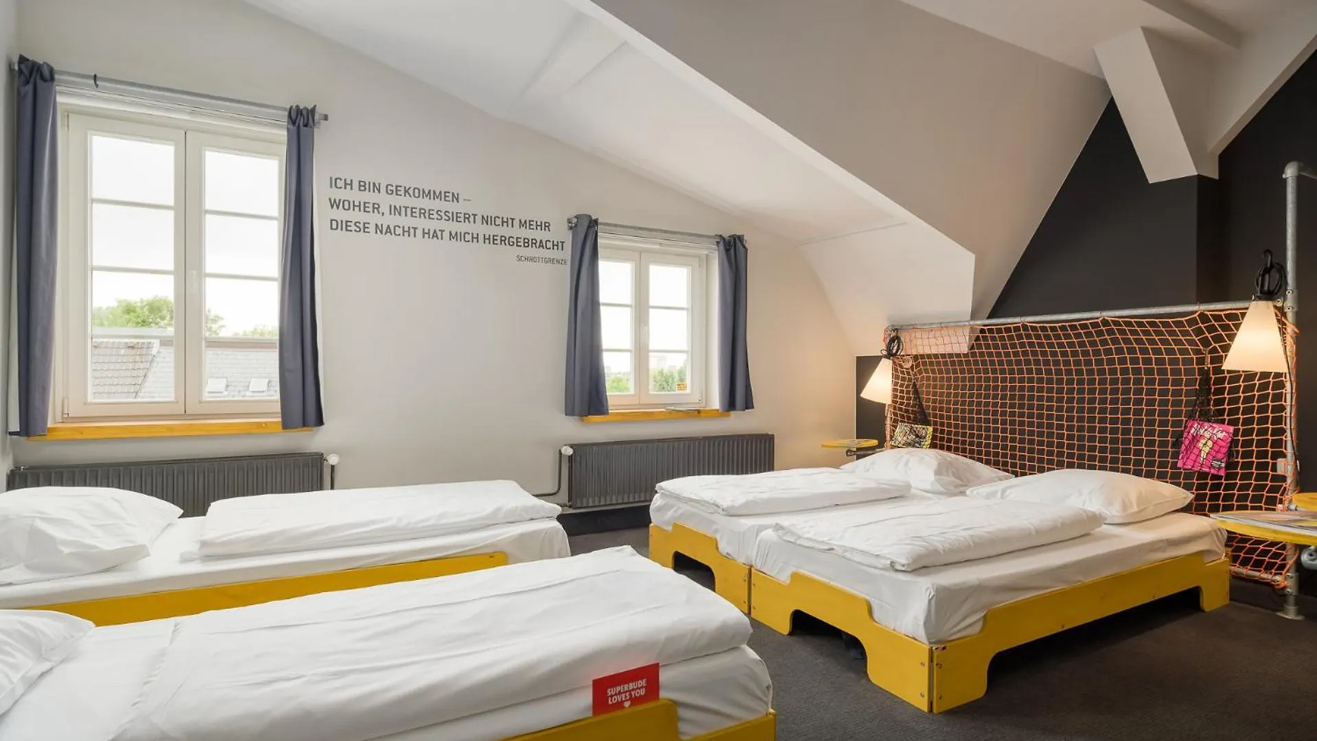 Hotel Superbude Hamburg St Pauli